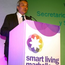Víctor-Calvo-Sotelo-inaugurando-Marbella-Smart-Living